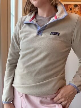 Patagonia Cream Fleece Pullover with Pink Trim